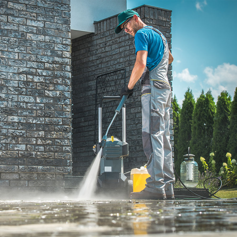 Commercial Window Cleaning Tricks and Tips - Vanguard Cleaning Systems of  MN-WI